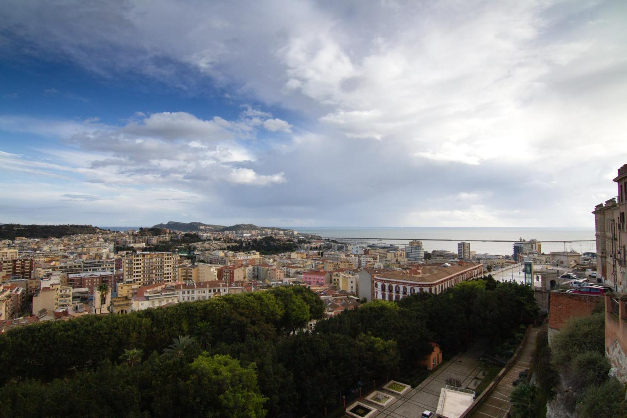 Appartement Dimora Madonna Della Speranza à Cagliari Extérieur photo